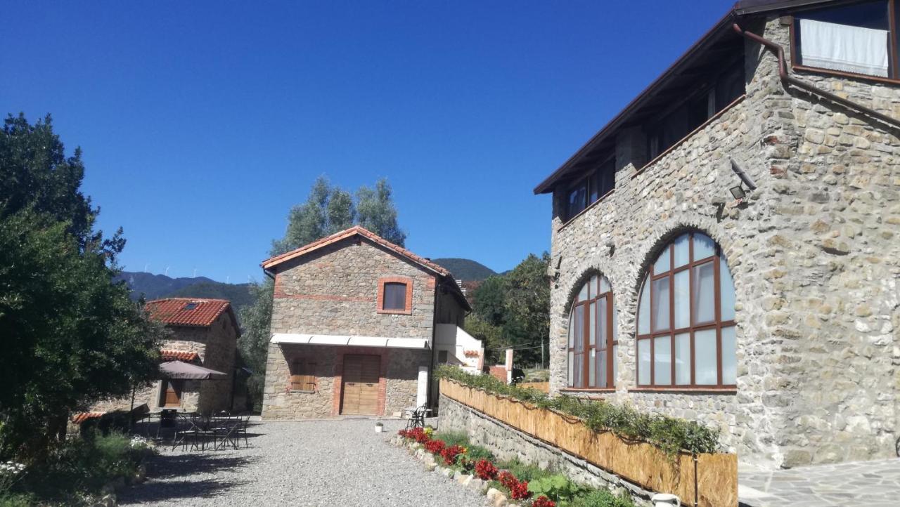 Agripodere Il Falco Pontremoli Eksteriør billede